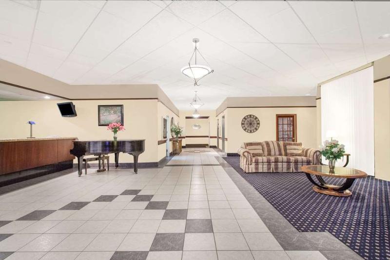Best Western Plus Clarks Summit Scranton Hotel Exterior foto
